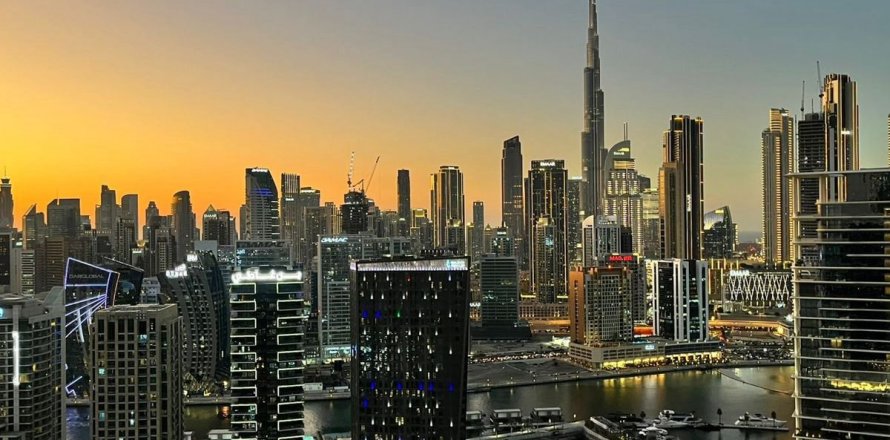 Apartment in Business Bay, Dubai studio, 43.7 sq.m. № 95674