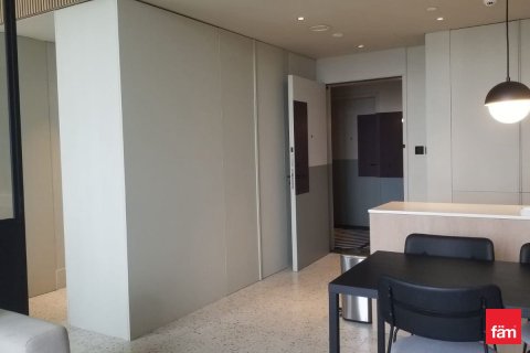 Apartamento en Business Bay, Dubai, 43.7 m², № 95674 - foto 2