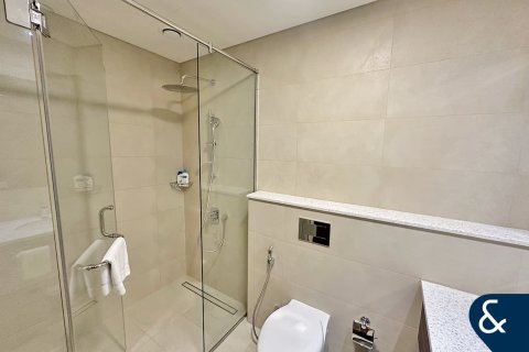 Apartment in Dubai Media City, Dubai 3 bedrooms, 210 sq.m. № 74805 - photo 12