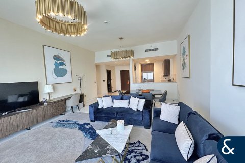 Apartment in Dubai Media City, Dubai 3 bedrooms, 210 sq.m. № 74805 - photo 5