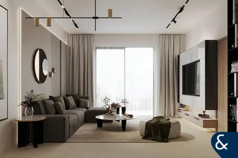 Apartment in Dubai Studio City, Dubai 2 bedrooms, 127 sq.m. № 74804 - photo 1