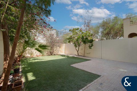 Villa in The Springs, Dubai 2 bedrooms, 157 sq.m. № 74807 - photo 18