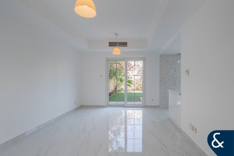 Villa in The Springs, Dubai 2 bedrooms, 157 sq.m. № 74807 - photo 2