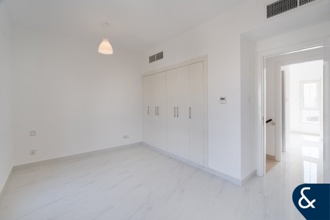 Villa in The Springs, Dubai 2 bedrooms, 157 sq.m. № 74807 - photo 12