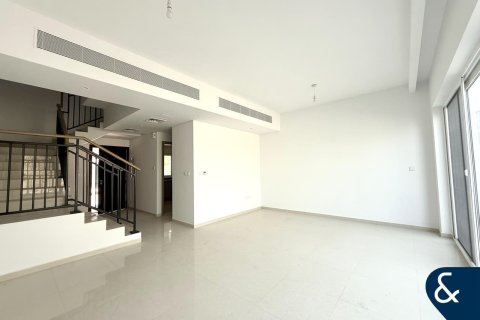 Купить таунхаус в DAMAC Hills (Akoya by DAMAC), Дубай: 4 спальни, 114м², № 74803 - фото 3