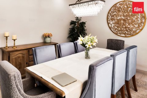 Townhouse in Dubai 4 bedrooms, 309.4 sq.m. № 114310 - photo 5