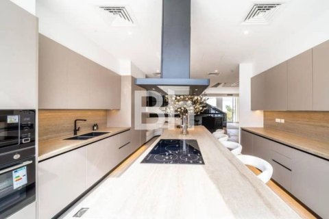Adosado en Al Barari, Dubai, 4 dormitorios, 459 m², № 57683 - foto 11