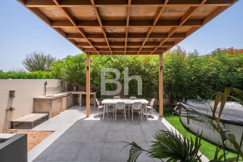 Townhouse in Dubai Hills Estate, Dubai 4 bedrooms, 339 sq.m. № 57681 - photo 13