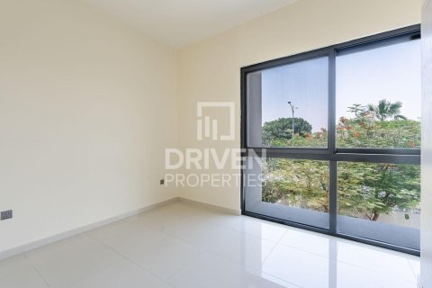 Townhouse in Dubai 3 bedrooms, 184.69 sq.m. № 127130 - photo 7
