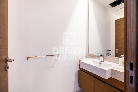 Apartment in City Walk, Dubai 2 bedrooms, 164.81 sq.m. № 127120 - photo 10