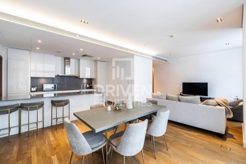 Apartment in City Walk, Dubai 2 bedrooms, 164.81 sq.m. № 127120 - photo 8