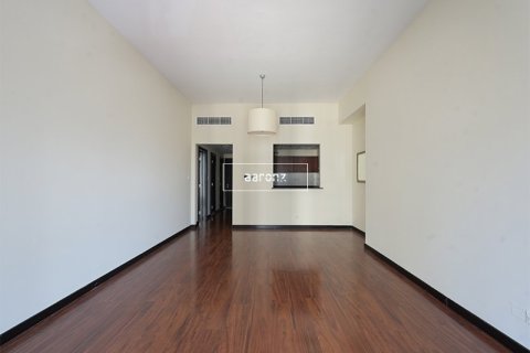 Appartement à Jumeirah Lake Towers, Dubai, 1 chambre, 94 m², № 16722 - photo 1