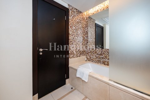 Apartment in Downtown Dubai (Downtown Burj Dubai), Dubai studio, 48.21944409 sq.m. № 16713 - photo 13
