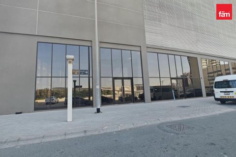 Tienda en Dubai, 124 m², № 17105 - foto 2