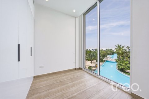 Villa in Al Barari, Dubai 4 bedrooms, 458.94 sq.m. № 119681 - photo 12