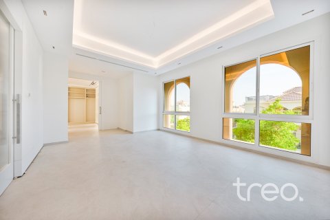 Villa en The Villa, Dubai, 6 dormitorios, 387.96 m², № 119686 - foto 18