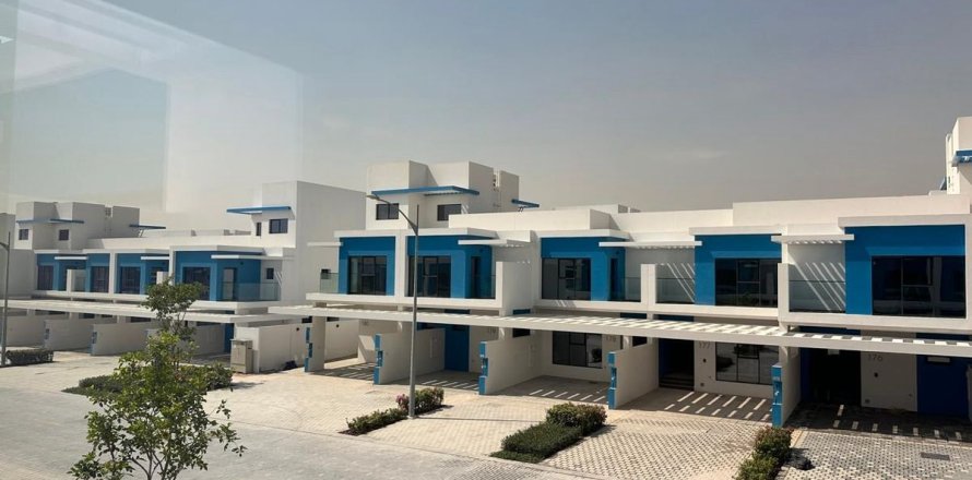 Maison de ville à Dubai, 4 chambres, 144 m², № 114516