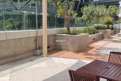 Apartamento en Jumeirah Lake Towers, Dubai, 1 dormitorio, 66.7 m², № 46585 - foto 2