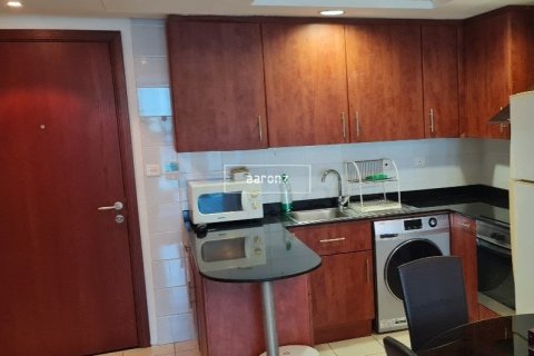 Apartamento en Jumeirah Lake Towers, Dubai, 1 dormitorio, 66.7 m², № 46585 - foto 4