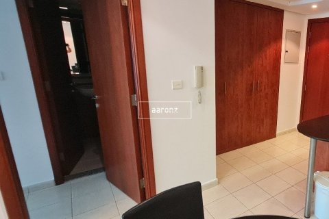 Apartamento en Jumeirah Lake Towers, Dubai, 1 dormitorio, 66.7 m², № 46585 - foto 7