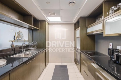 Apartment in The Lofts, Downtown Dubai (Downtown Burj Dubai), Dubai 1 bedroom, 85 sq.m. № 86550 - photo 6