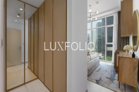 Apartment in Jumeirah Lake Towers, Dubai 2 bedrooms, 138 sq.m. № 45336 - photo 13