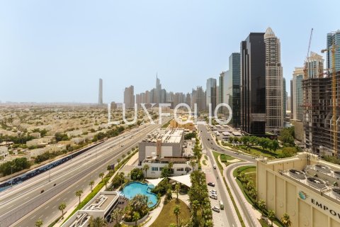 Apartment in Jumeirah Lake Towers, Dubai 2 bedrooms, 138 sq.m. № 45336 - photo 23
