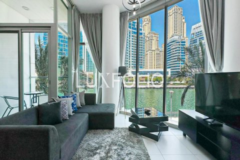 Купить квартиру в Дубай Марине, Дубай: 2 спальни, 96м², № 45329 - фото 1