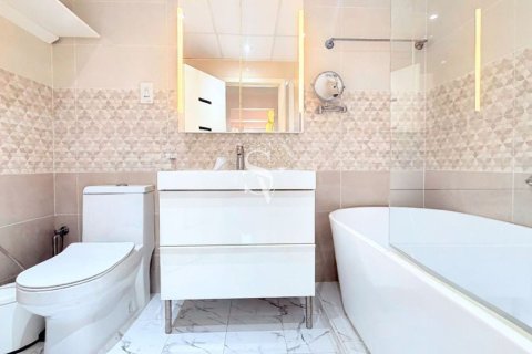 Apartamento en Rimal, Jumeirah Beach Residence, Dubai, 2 dormitorios, 131 m², № 113222 - foto 5