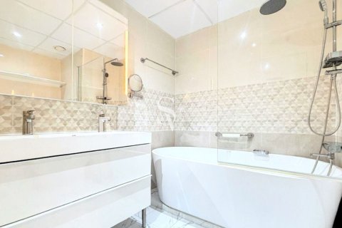 Apartamento en Rimal, Jumeirah Beach Residence, Dubai, 2 dormitorios, 131 m², № 113222 - foto 4