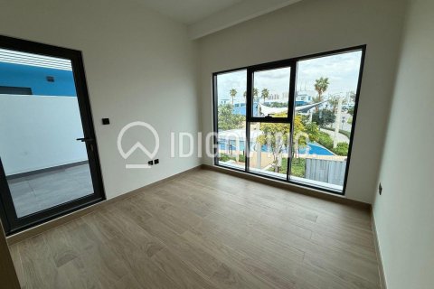 Townhouse in Damac Lagoons, Dubai 5 bedrooms, 144 sq.m. № 85325 - photo 7