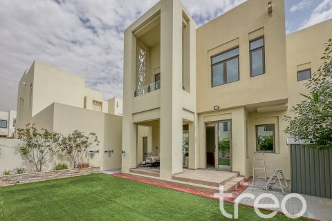 Villa in Mira Oasis, Reem, Dubai 3 bedrooms, 278.15 sq.m. № 120189