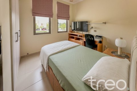 Villa in Mira Oasis, Reem, Dubai 3 bedrooms, 278.15 sq.m. № 120189 - photo 11