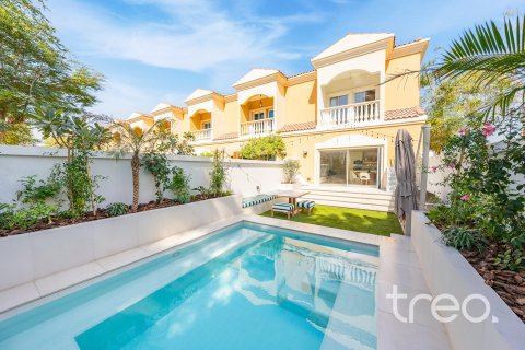 Maison de ville à Jumeirah Village Triangle, Dubai, 1 chambre, 151.99 m², № 120190 - photo 12