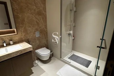 Снять в аренду квартиру в EMAAR Beachfront, Dubai Harbour, Дубай: 1 спальня, 82м², № 72459 - фото 9