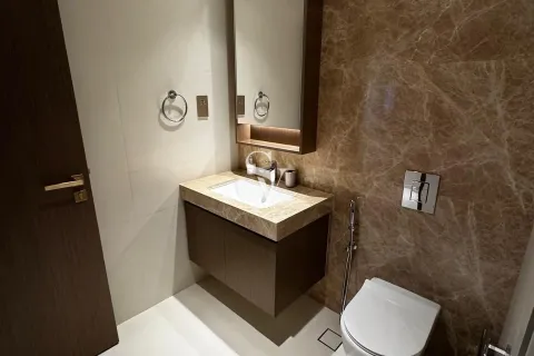 Снять в аренду квартиру в EMAAR Beachfront, Dubai Harbour, Дубай: 1 спальня, 82м², № 72459 - фото 10