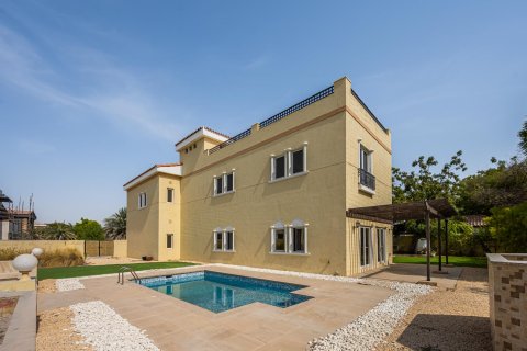 Villa à The Villa, Dubai, 5 chambres, 1199.19 m², № 130170