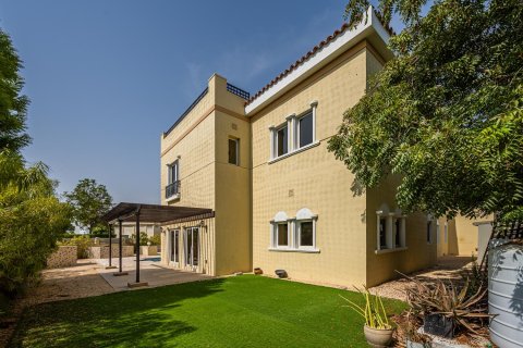 Villa à The Villa, Dubai, 5 chambres, 1199.19 m², № 130170 - photo 13