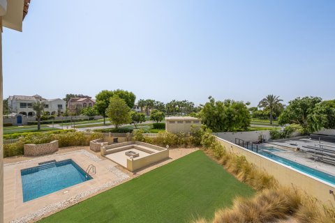 Villa à The Villa, Dubai, 5 chambres, 1199.19 m², № 130170 - photo 23