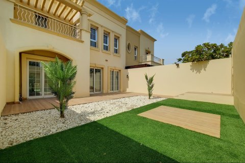 Таунхаус в The Springs, Дубай, 3 спальни, 212.47м², № 130169