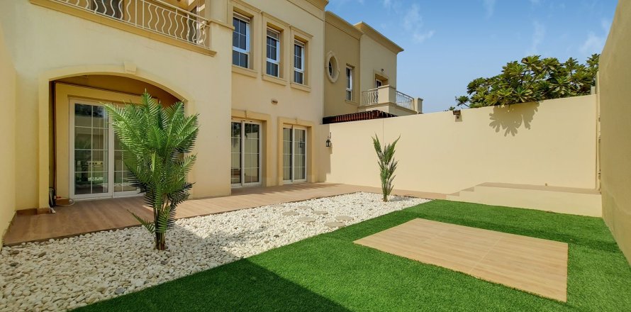 Таунхаус в The Springs, Дубай, 3 спальни, 212.47м², № 130169
