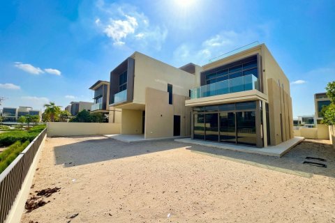 Adosado en Dubai, 4 dormitorios, 520 m², № 96841