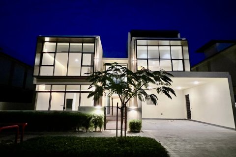 تاون هاوس في دبي 4 غرف نوم, 520 م² رقم 96841