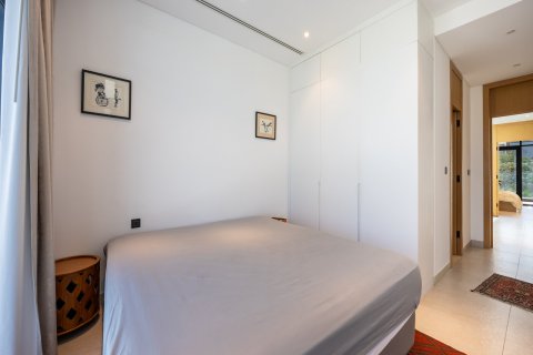 Купить виллу в Дубае: 4 спальни, 241м², № 96847 - фото 14