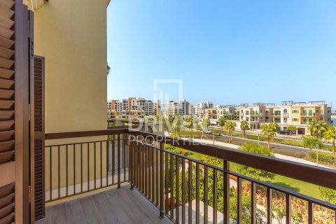Villa en La Mer, Jumeirah, Dubai, 3 dormitorios, 263 m², № 87008 - foto 23