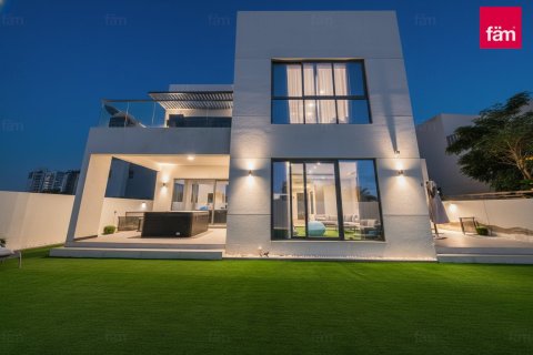 Villa in Al Furjan, Dubai 5 bedrooms, 664.8 sq.m. № 94742