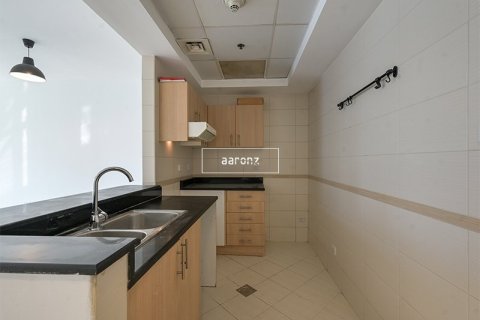 Снять в аренду квартиру в Джумейра Лейк Тауэрс, Дубай: 1 спальня, 133.1м², № 55528 - фото 9
