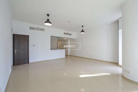 Снять в аренду квартиру в Джумейра Лейк Тауэрс, Дубай: 1 спальня, 133.1м², № 55528 - фото 2