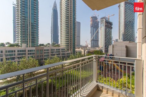 Appartement à Downtown Dubai (Downtown Burj Dubai), Dubai, 2 chambres, 111.4 m², № 124274 - photo 8