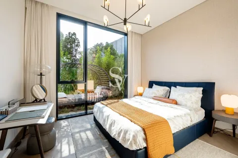 Apartment in Ghaf Woods in Dubai 3 bedrooms, 267 sq.m. № 70333 - photo 7